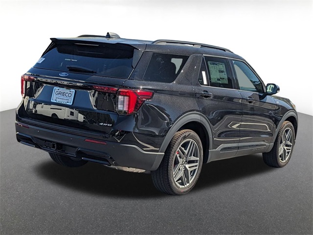 2025 Ford Explorer ST-Line photo 3