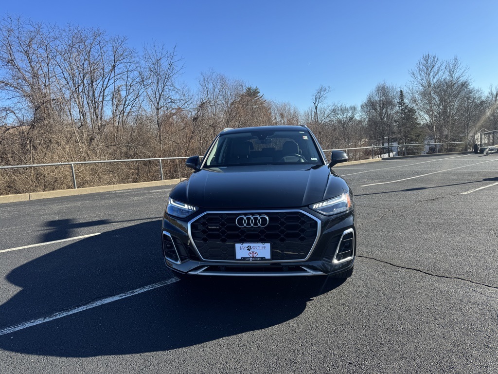 2023 Audi Q5 45 Prestige's photo