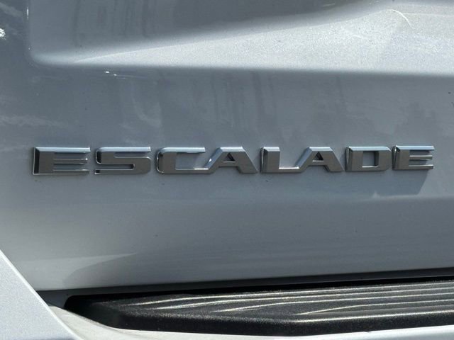 2024 Cadillac Escalade V-Series photo 9
