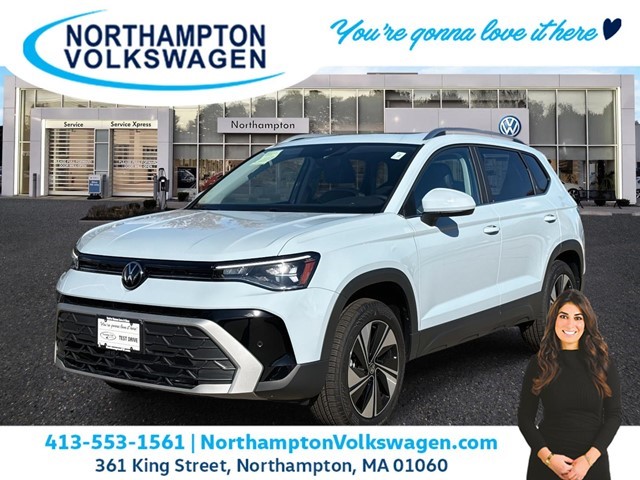 2025 Volkswagen Taos SE's photo