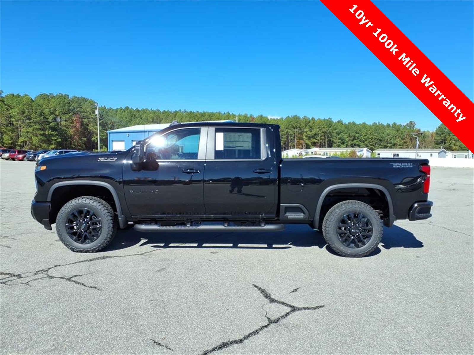 2026 Chevrolet Silverado 2500HD LT photo 2