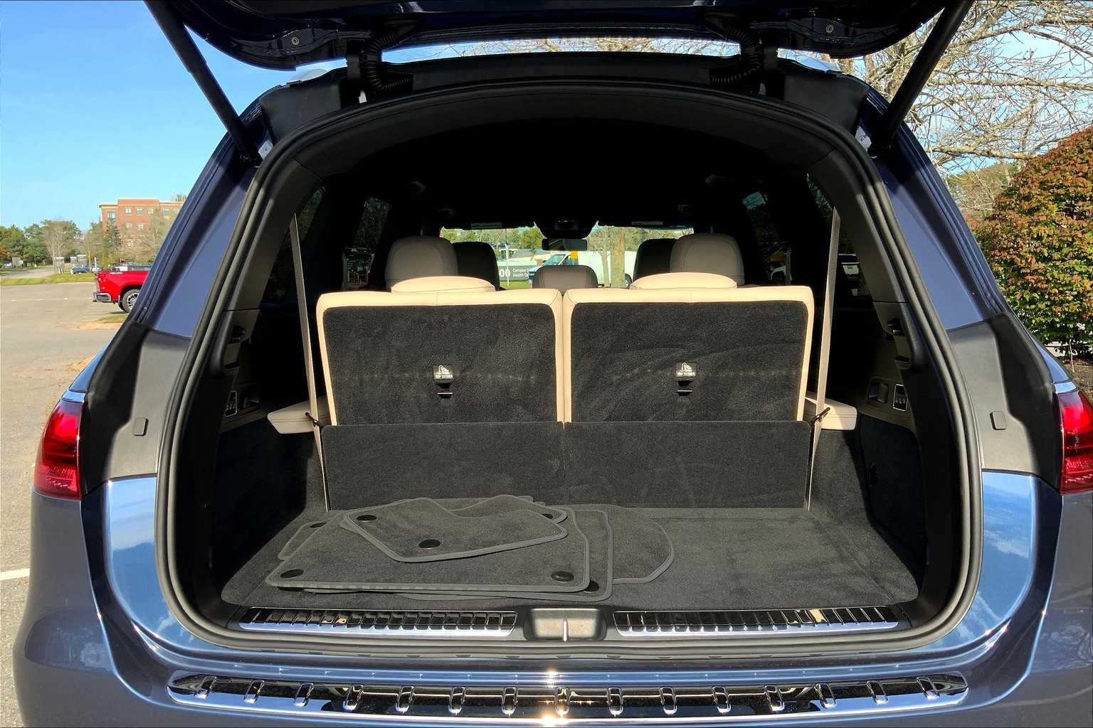 2025 Mercedes Benz GLS 450 4MATIC photo 32
