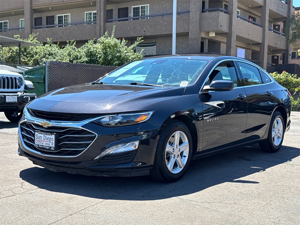 2023 Chevrolet Malibu 1LT photo 3