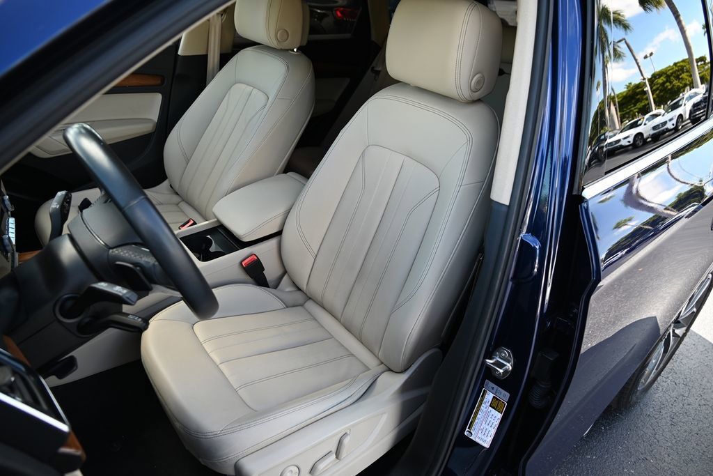 2023 Audi Q5 45 S line Premium photo 18