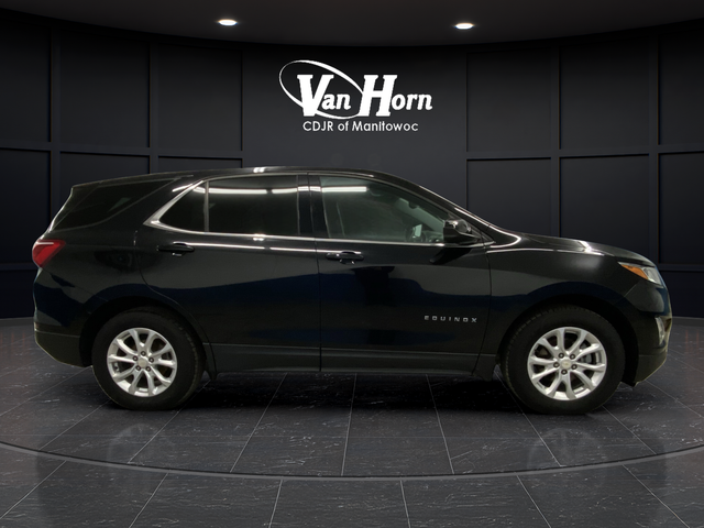 Used 2020 Chevrolet Equinox LT with VIN 3GNAXKEV1LL138421 for sale in Manitowoc, WI