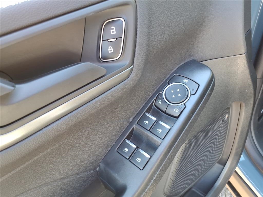 2025 Ford Escape Active photo 15
