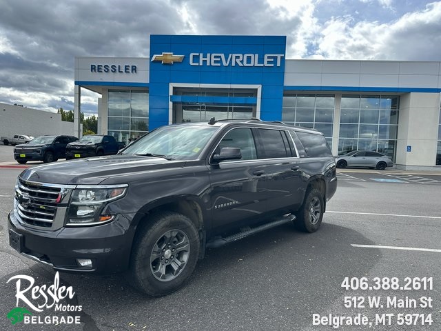 2017 Chevrolet Suburban LT's photo