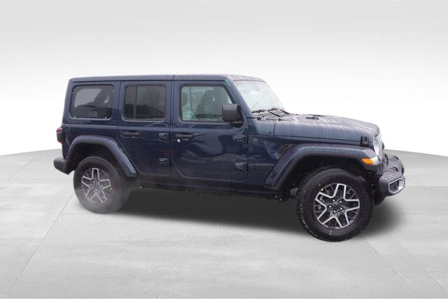 2025 Jeep Wrangler Sahara photo 2