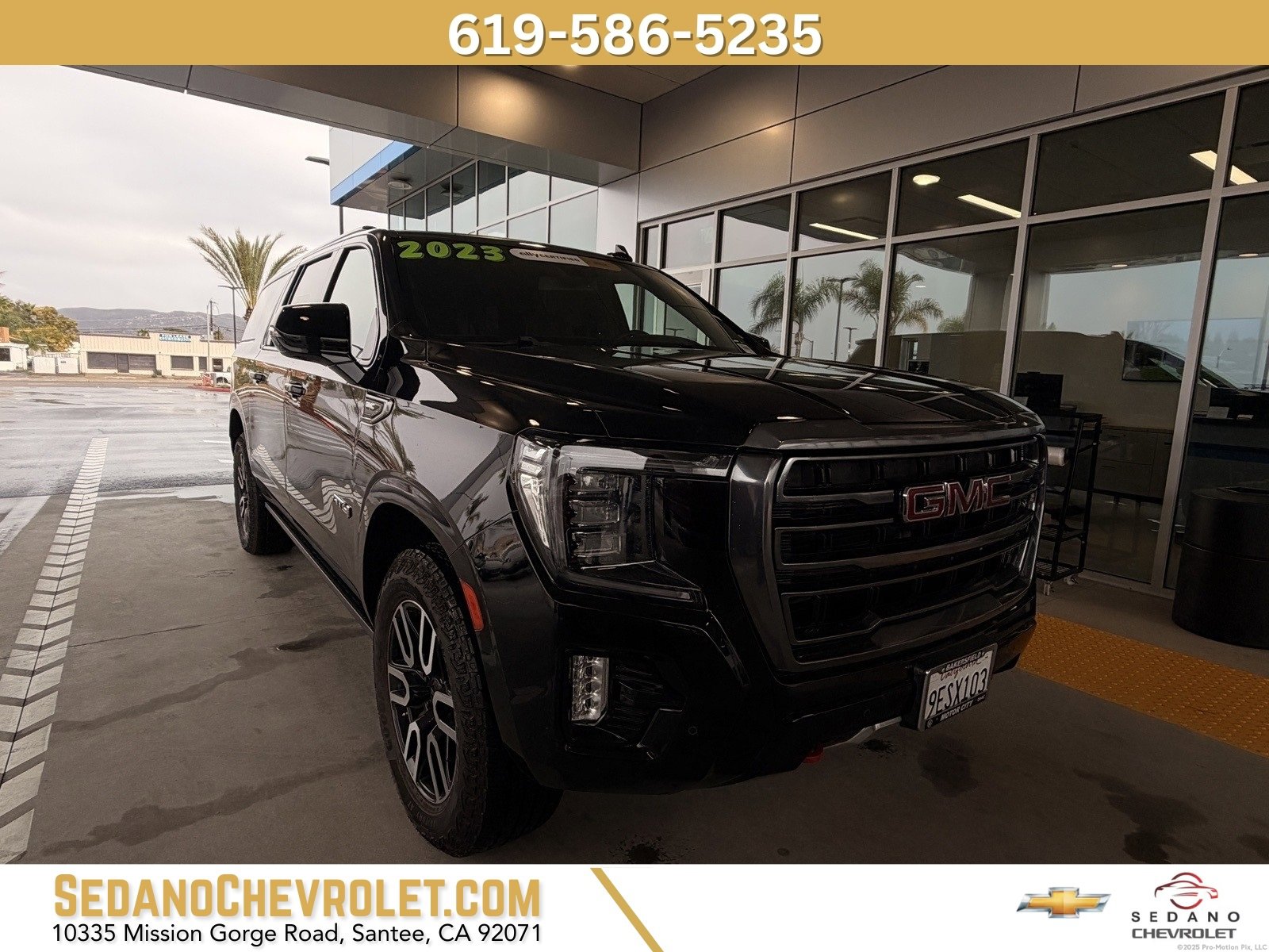 2023 GMC Yukon XL AT4's photo