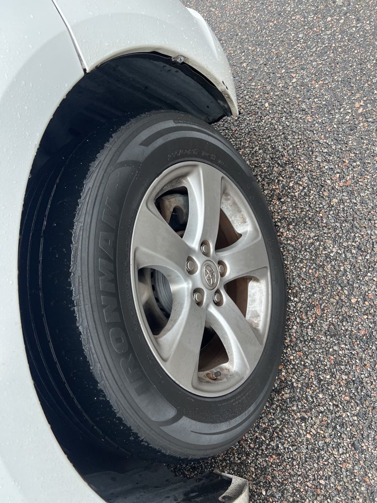 2014 Toyota Sienna LE photo 22