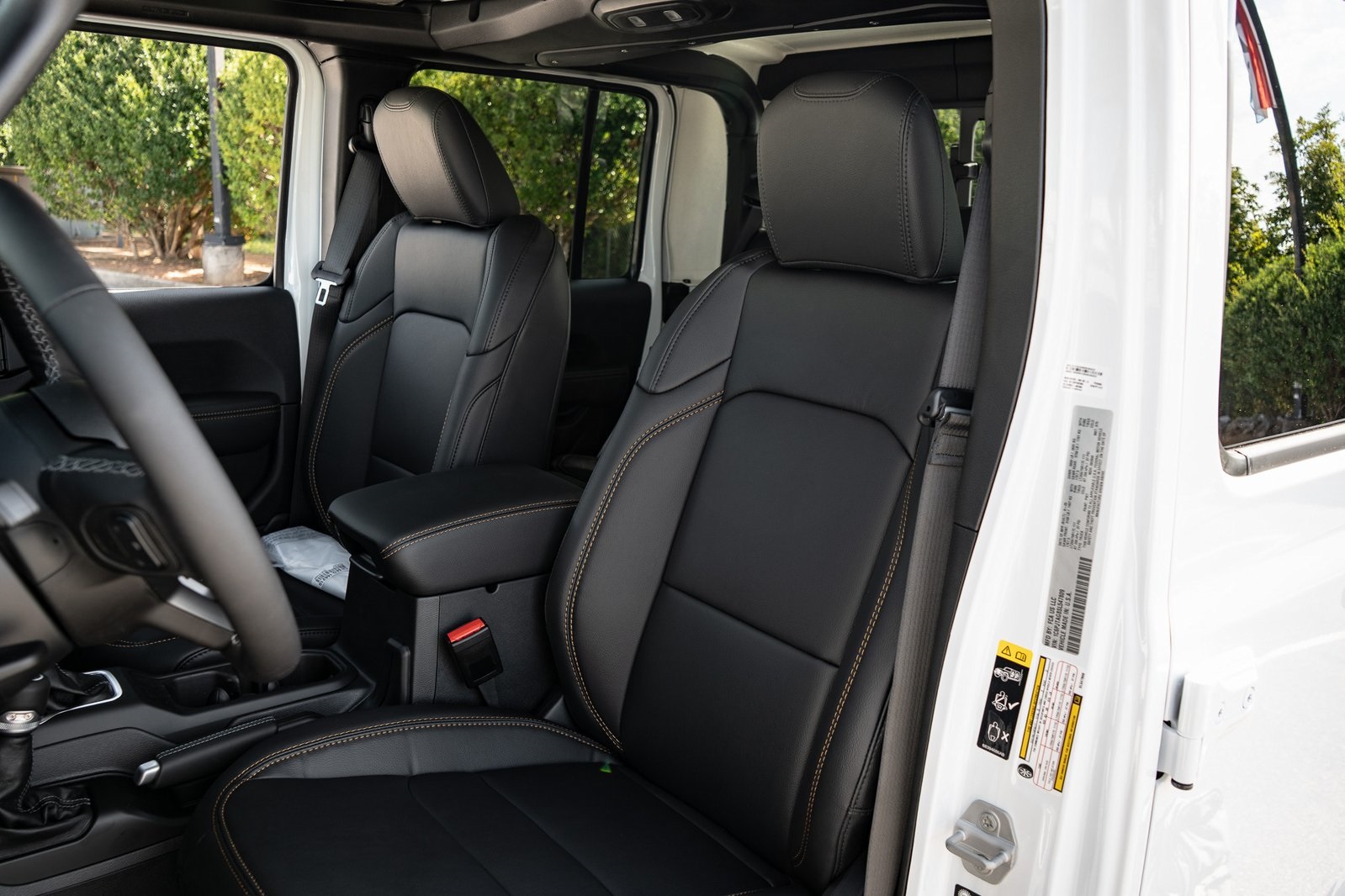 2025 Jeep Gladiator Sport photo 15
