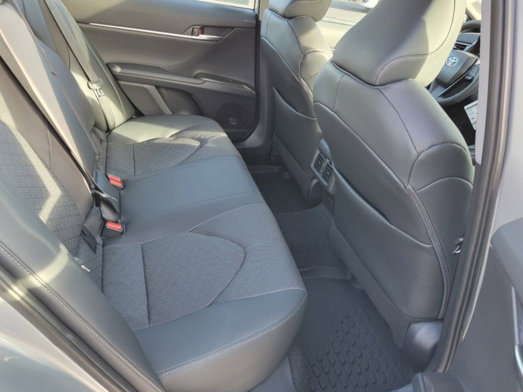 2024 Toyota Camry XSE V6 photo 13