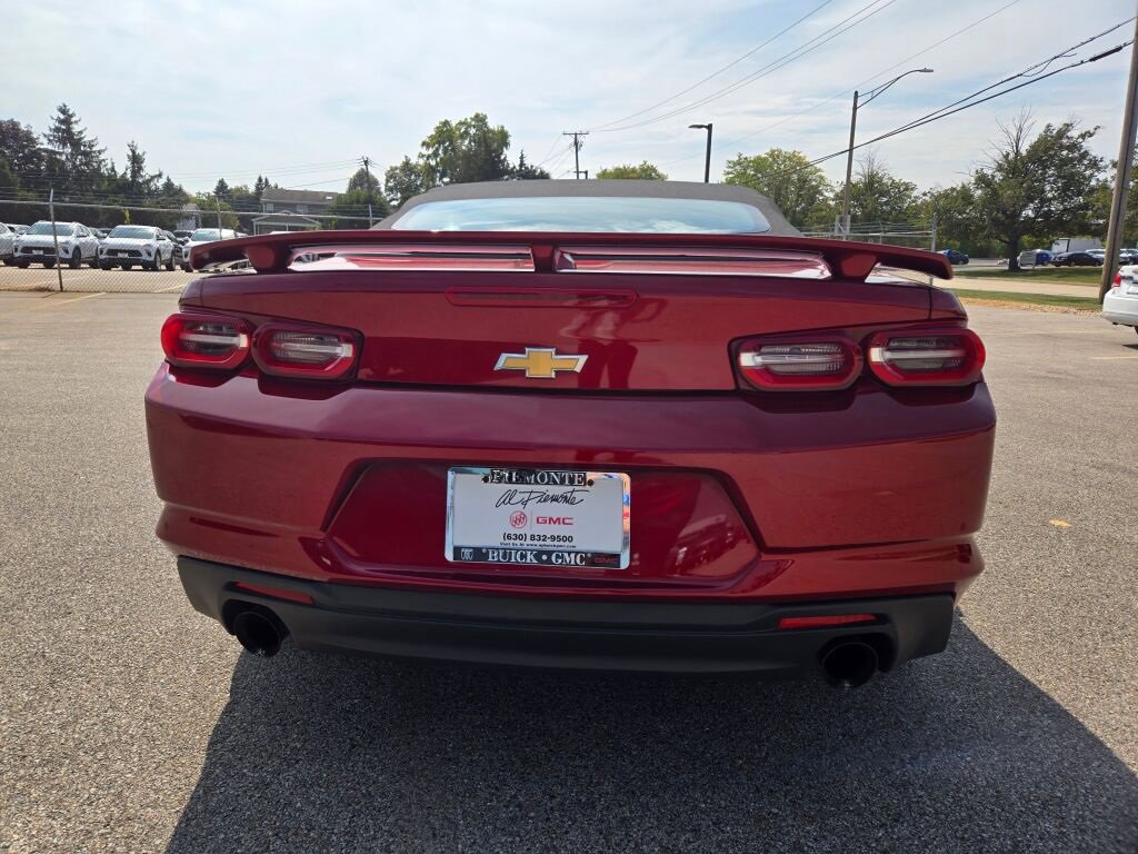 2023 Chevrolet Camaro 2LT photo 11