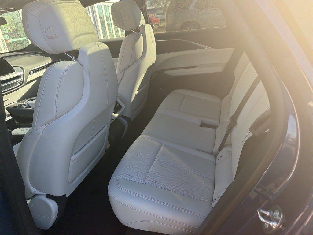 2024 CADILLAC LYRIQ - Image 7