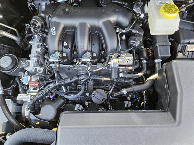 2025 Nissan Pathfinder SV photo 20