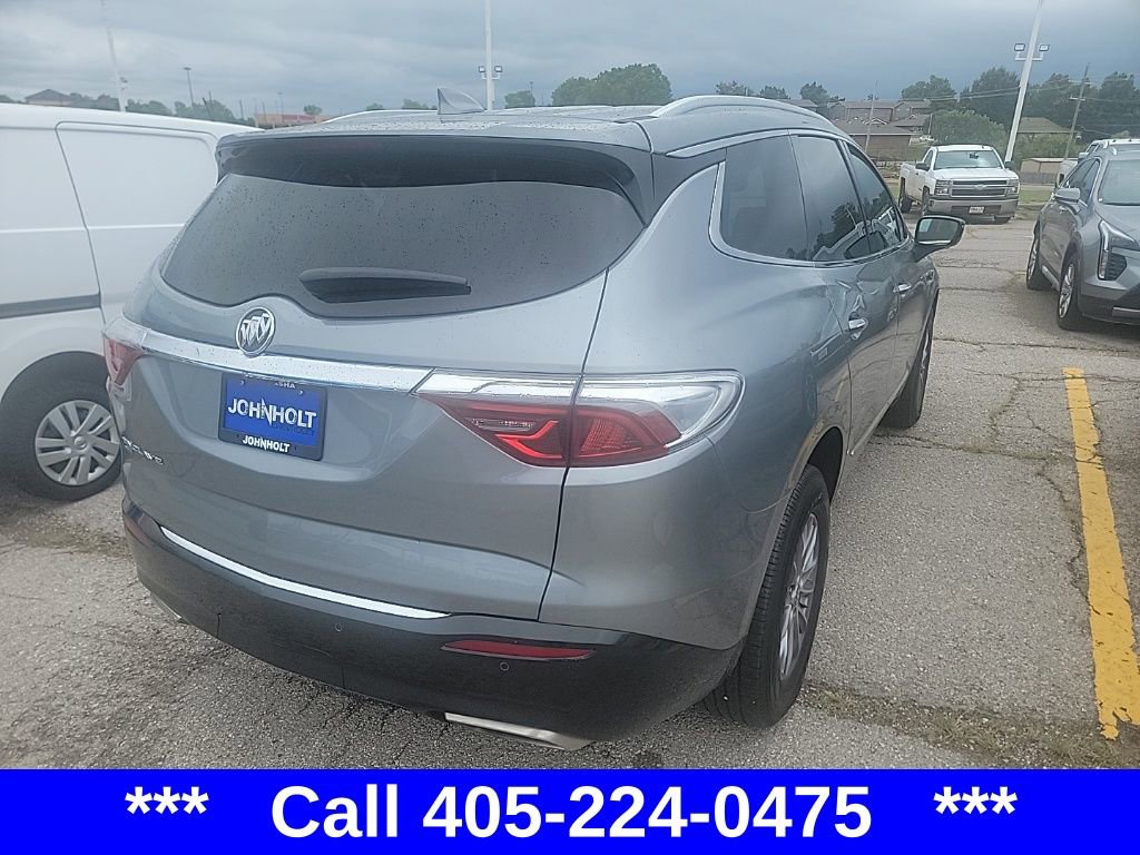 2024 Buick Enclave Premium photo 17