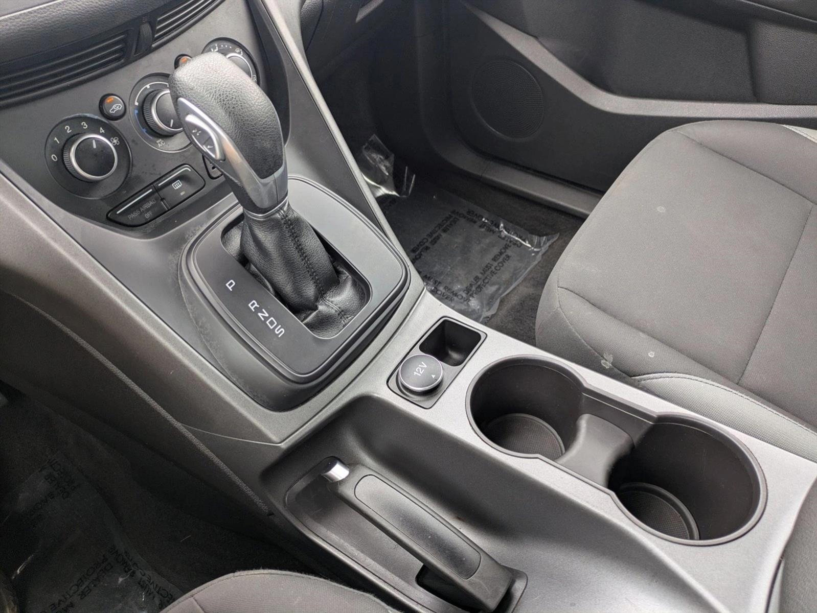2014 Ford Escape S photo 11