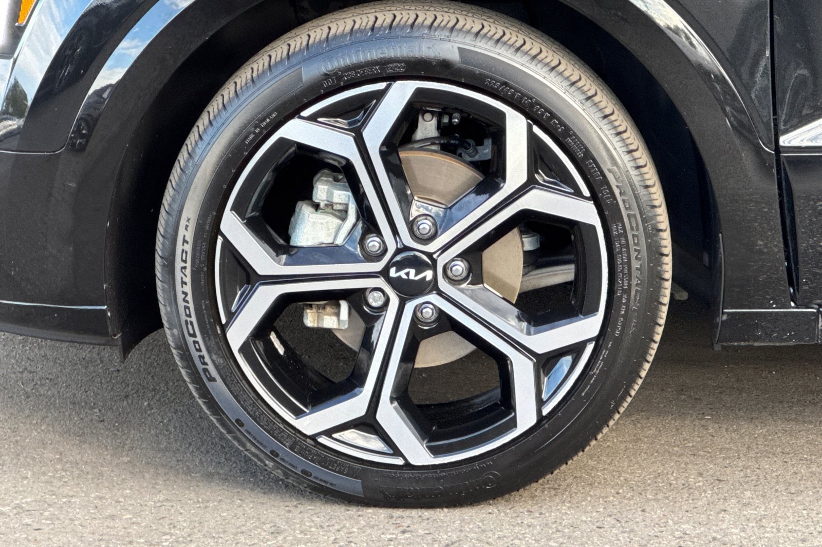 2023 Kia Niro EX photo 11