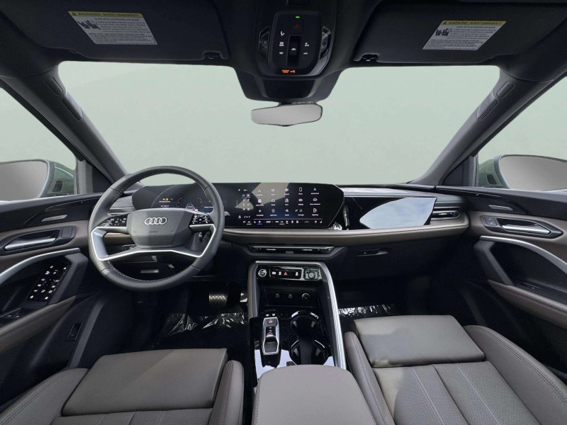 2025 Audi Q5 2.0T Premium Plus photo 11