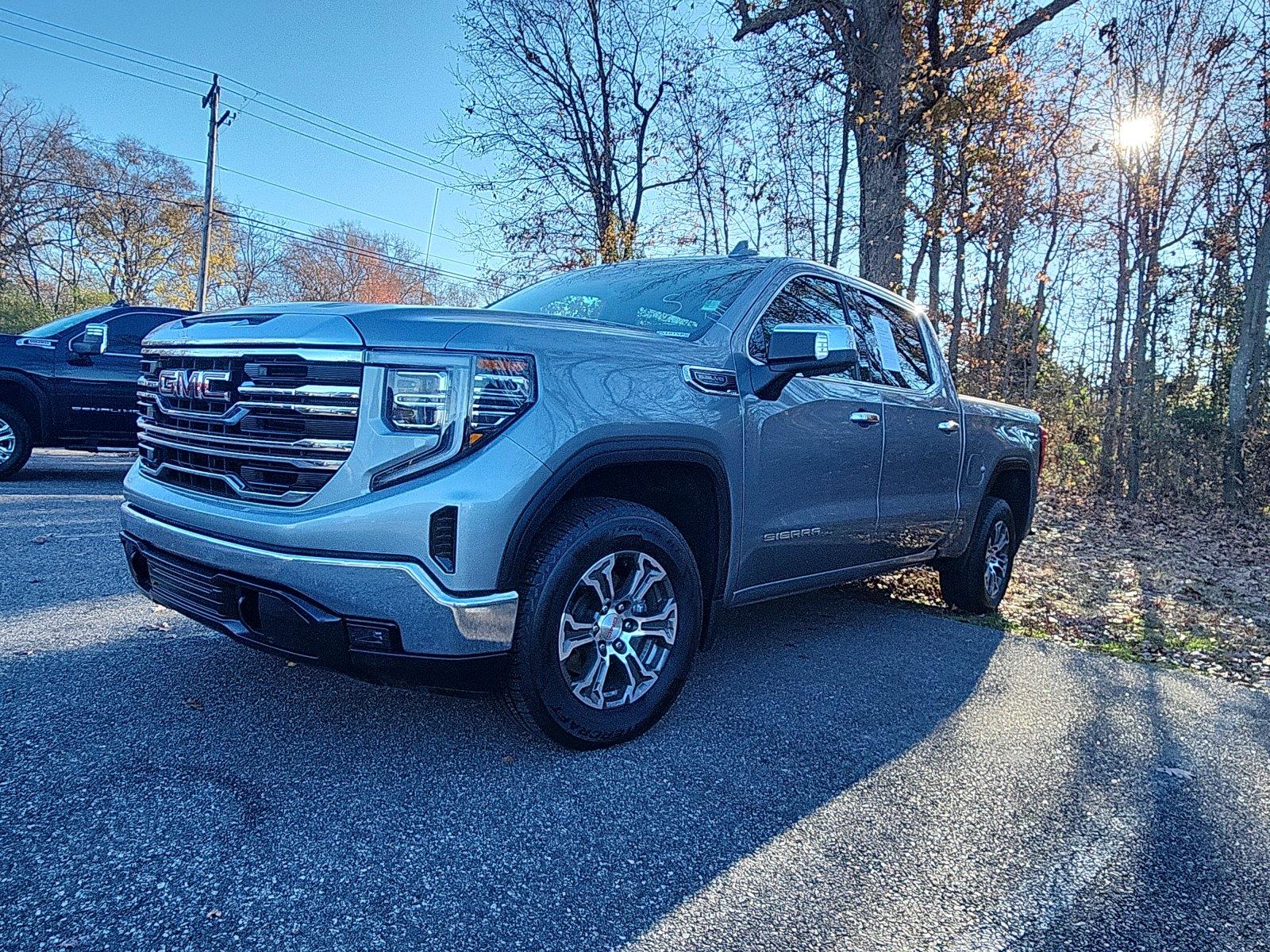 2024 GMC Sierra 1500 SLT's photo