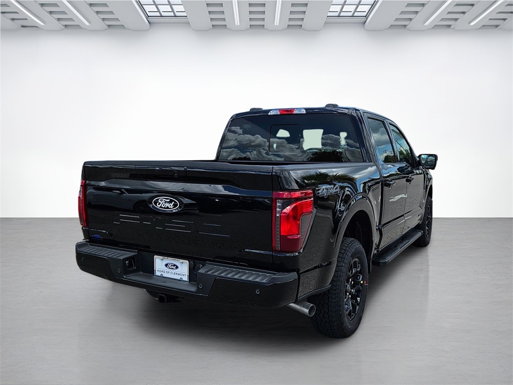2025 Ford F-150 XLT photo 2