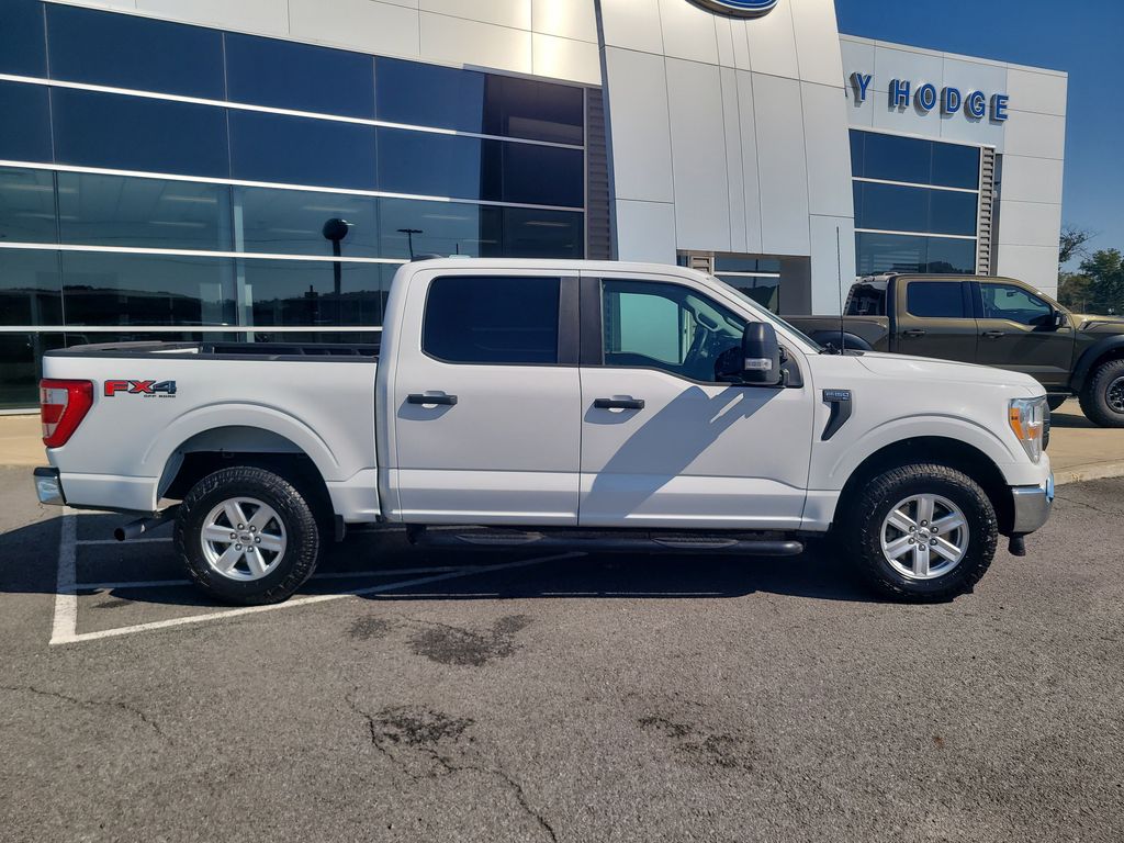 2021 Ford F-150 XL photo 2