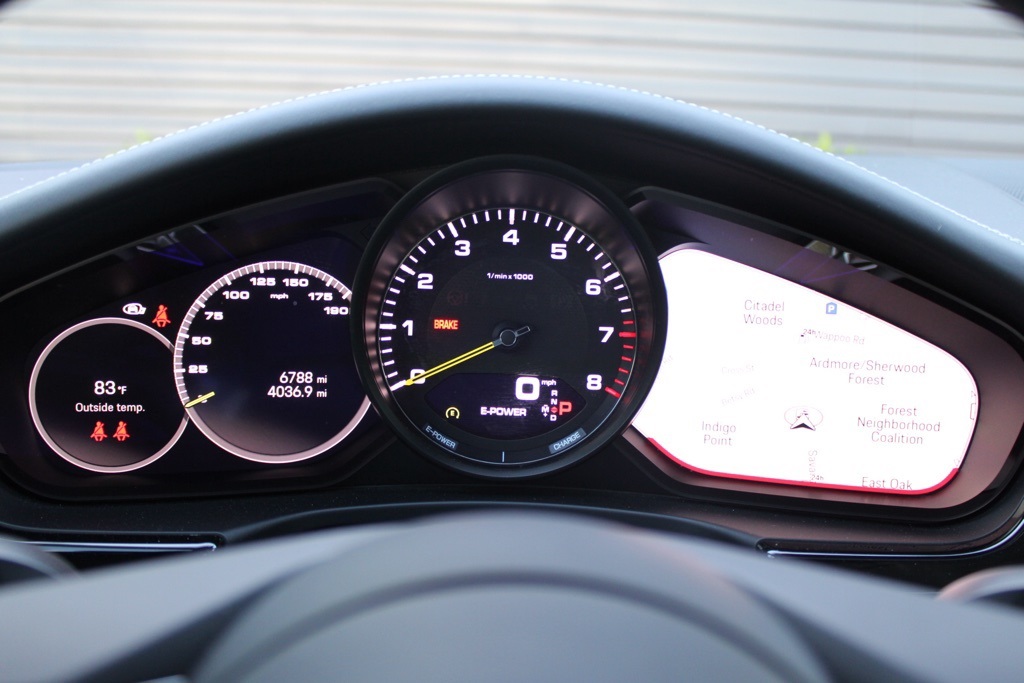 2023 Porsche Panamera E-Hybrid photo 17