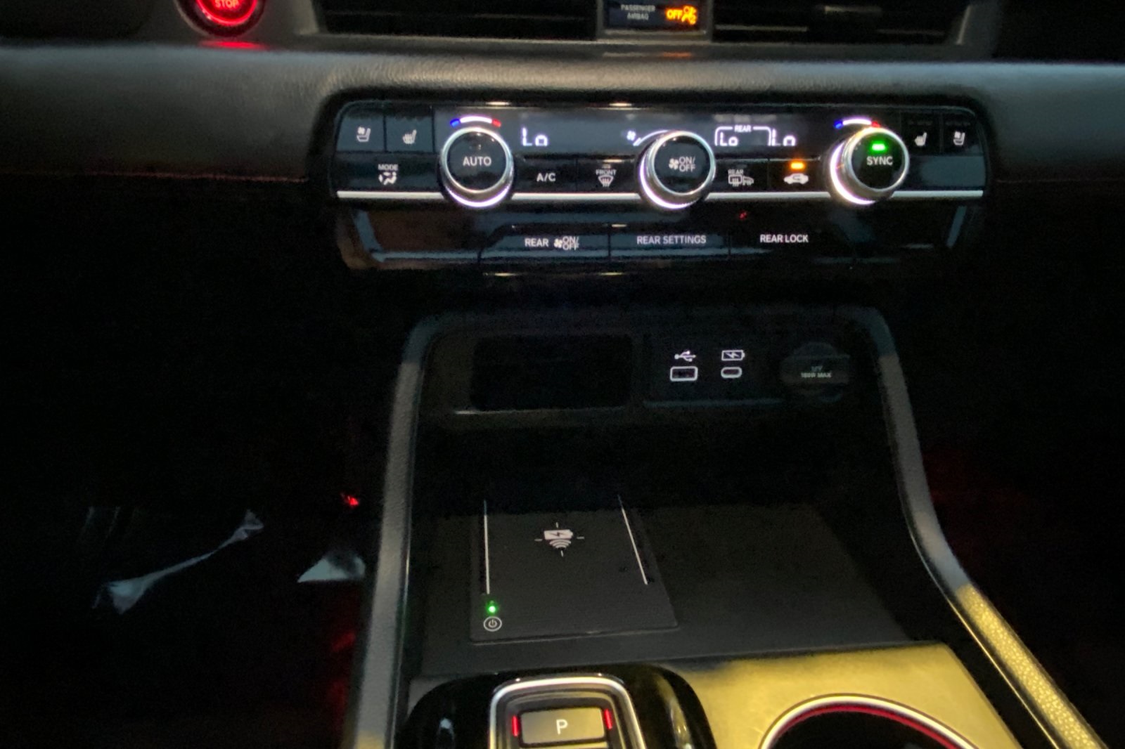 2025 Honda Pilot Black Edition photo 37