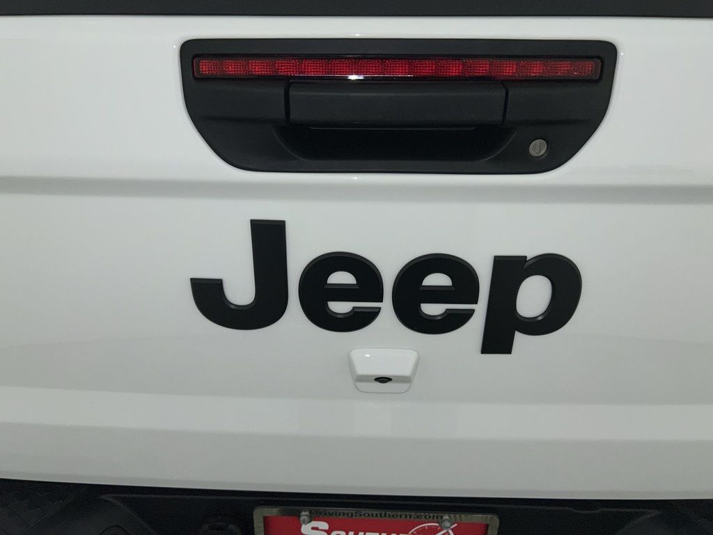 2024 Jeep Gladiator Sport S photo 21