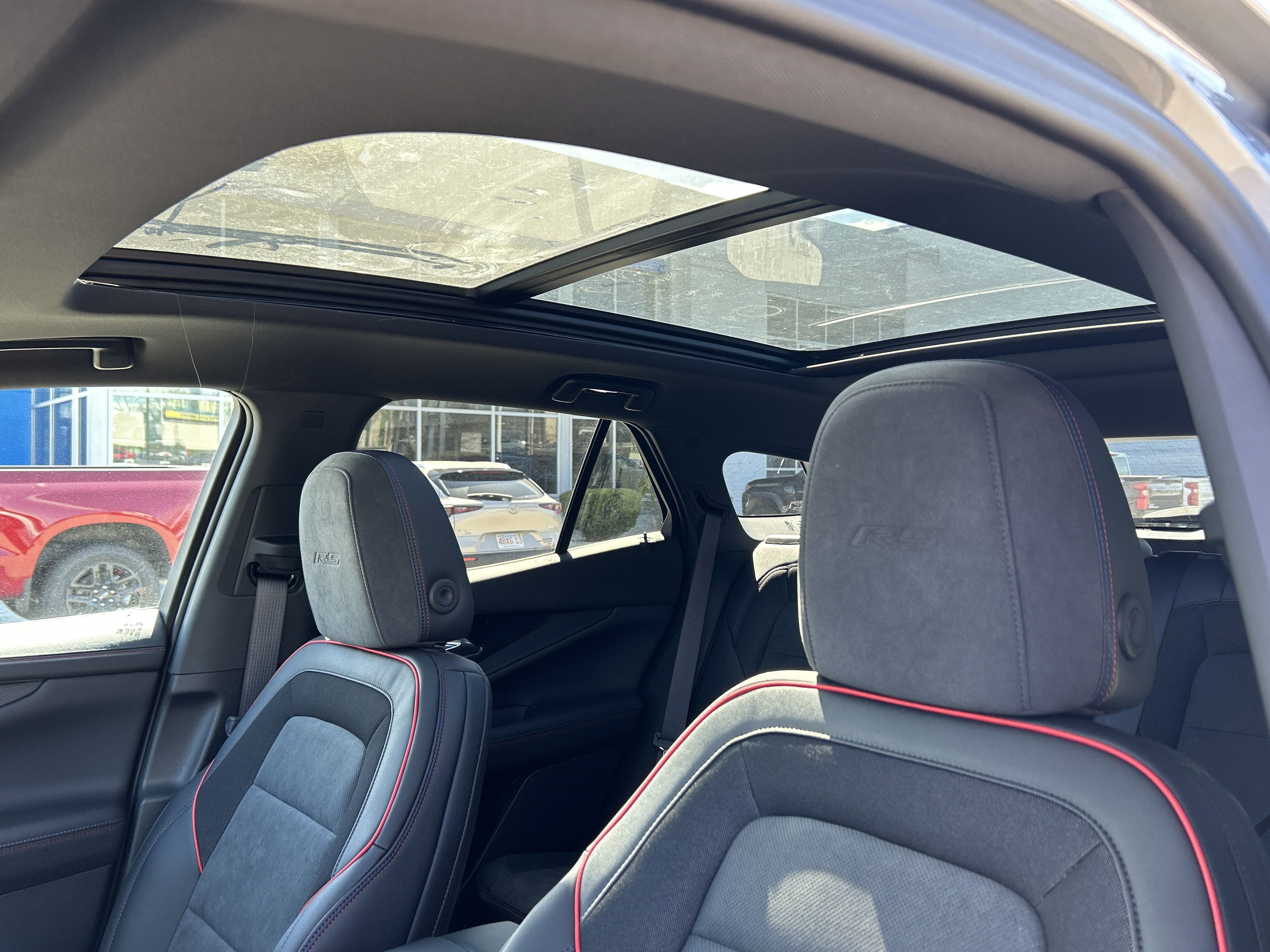 2025 Chevrolet Blazer EV RS photo 4