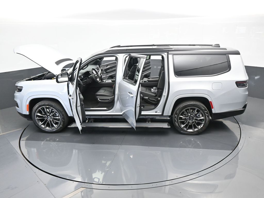2024 Jeep Grand Wagoneer L II photo 56