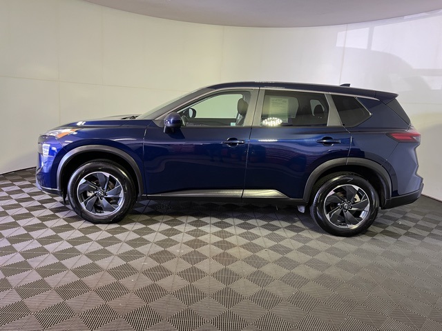 2025 Nissan Rogue SV photo 5