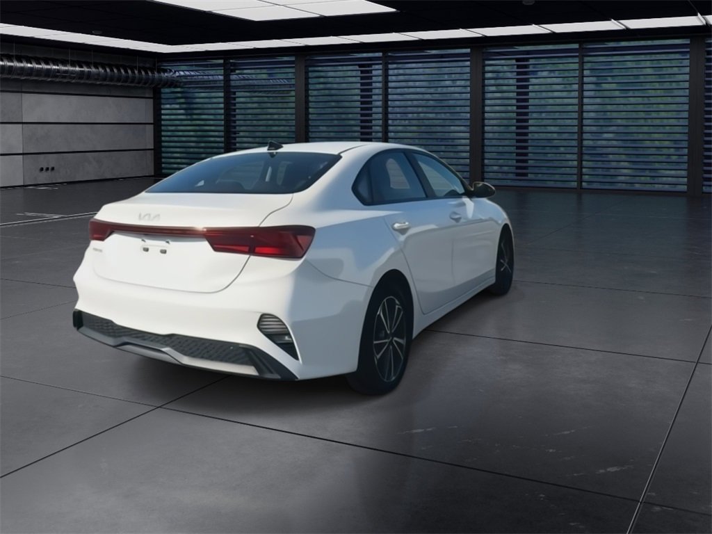 2023 Kia Forte LXS photo 8