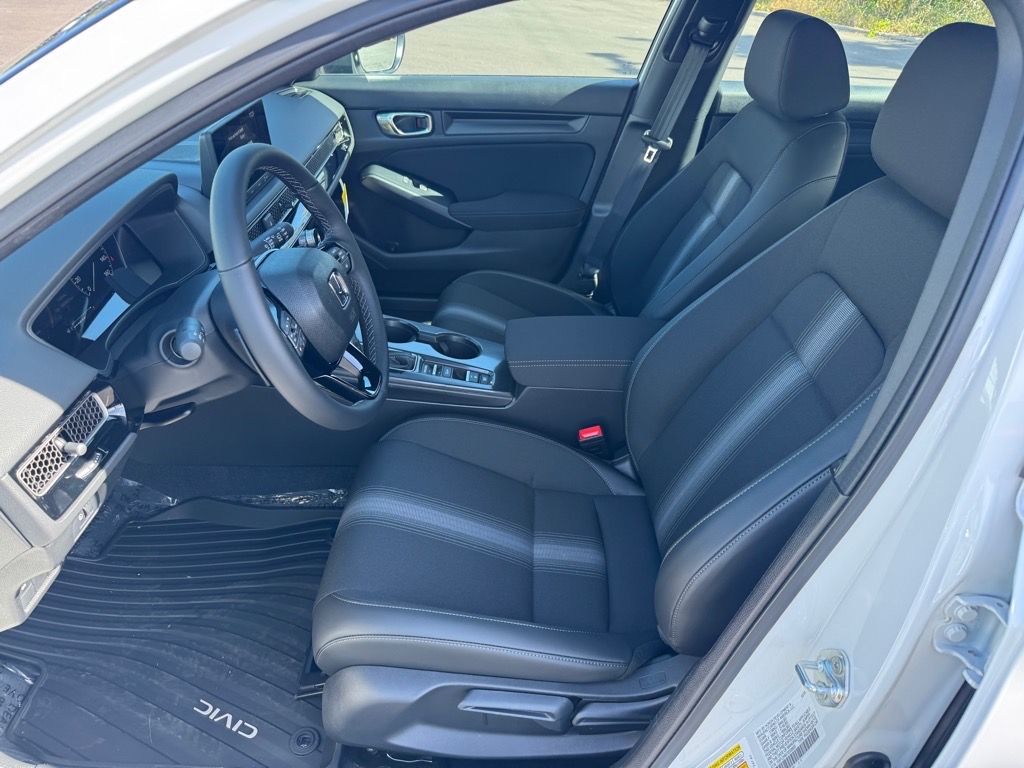 2026 Honda Civic Hatchback Sport photo 3