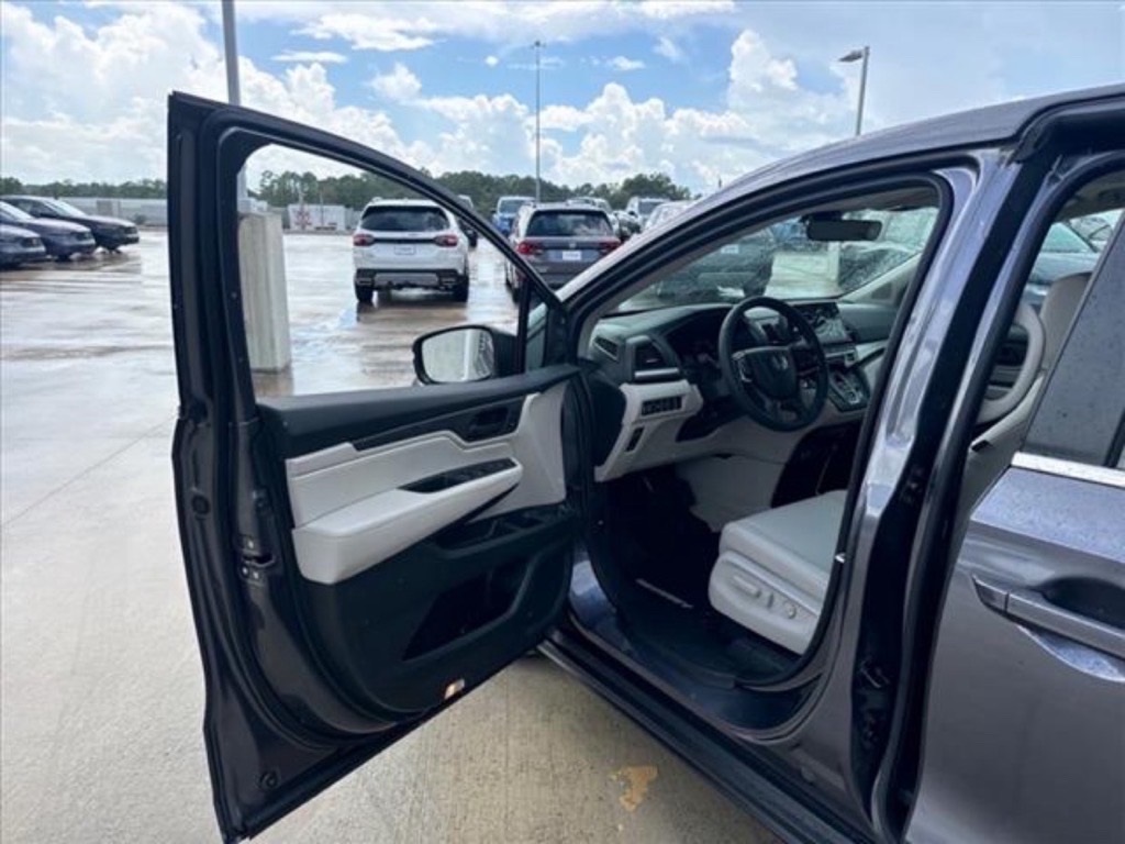 2026 Honda Odyssey EX-L photo 16