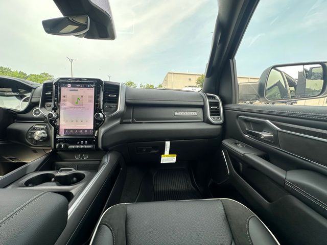 2025 Ram 1500 Laramie photo 30
