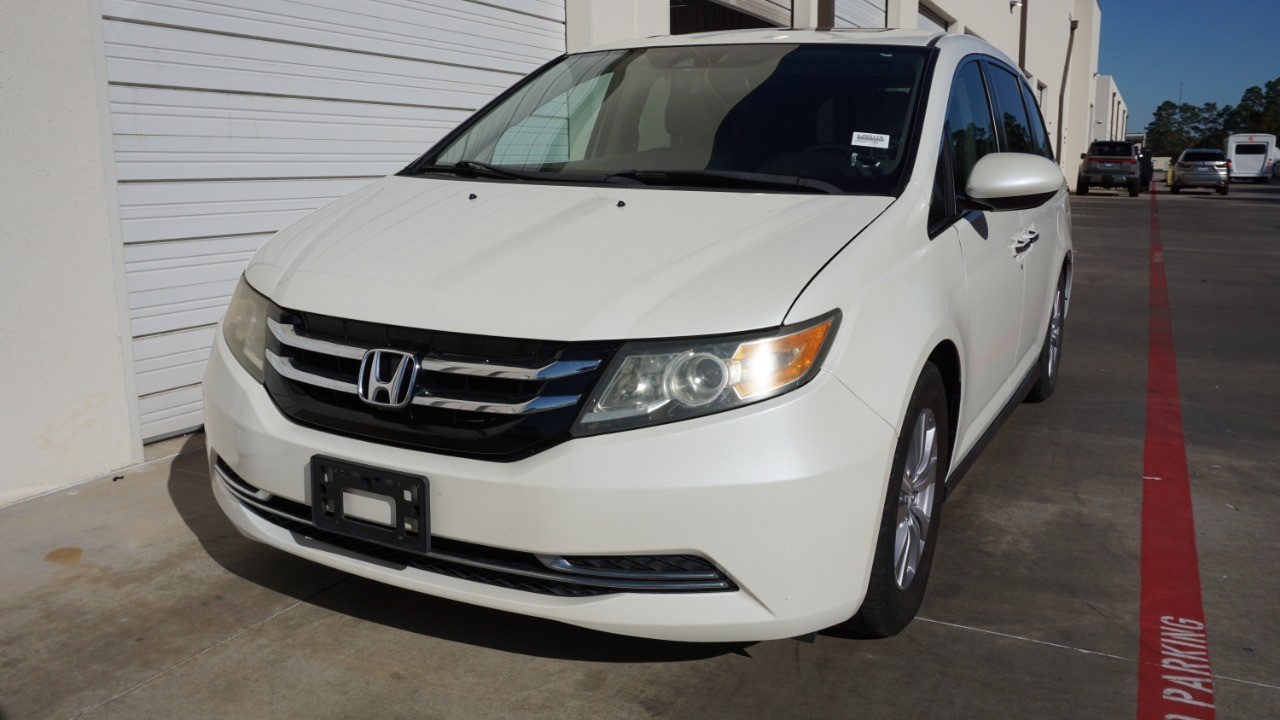 2015 Honda Odyssey EX-L's photo