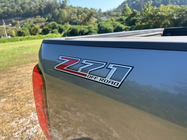 2020 Chevrolet Colorado Z71 photo 9