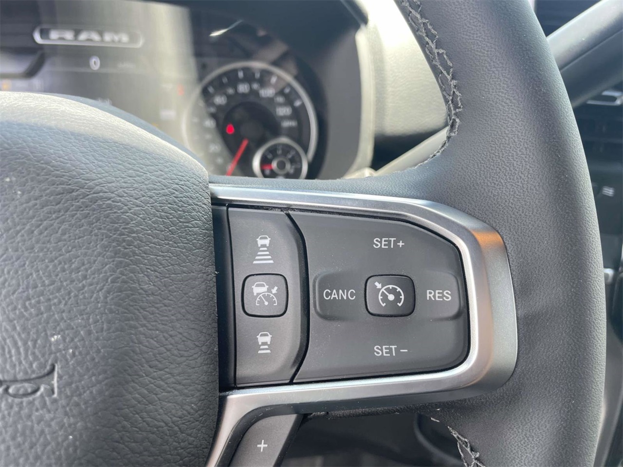 2025 Ram 2500 Big Horn photo 29
