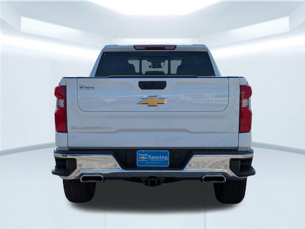 2025 Chevrolet Silverado 1500 LT photo 4
