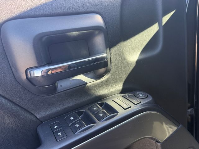 2016 Chevrolet Silverado 1500 LT photo 11