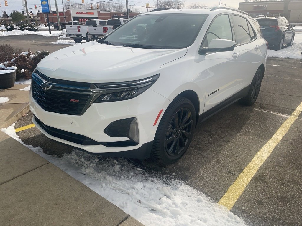 2023 Chevrolet Equinox RS's photo