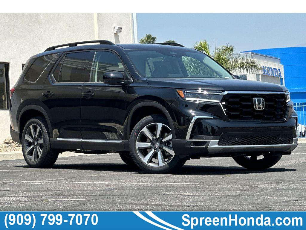 2025 Honda Pilot Elite's photo
