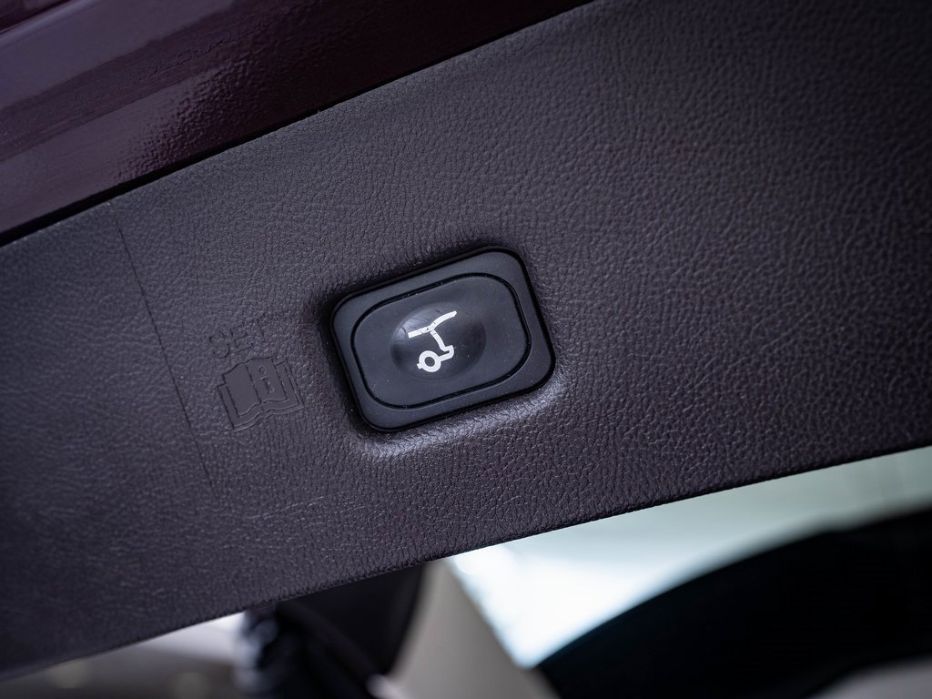 2022 Lincoln Nautilus Black Label photo 37