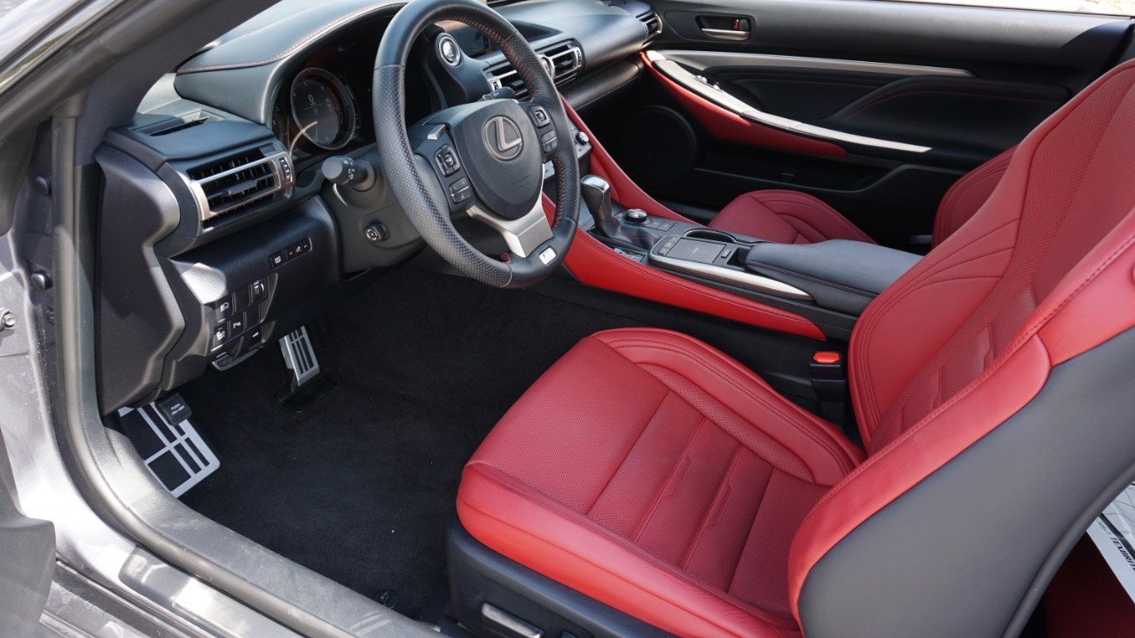 2019 Lexus RC 300 photo 14
