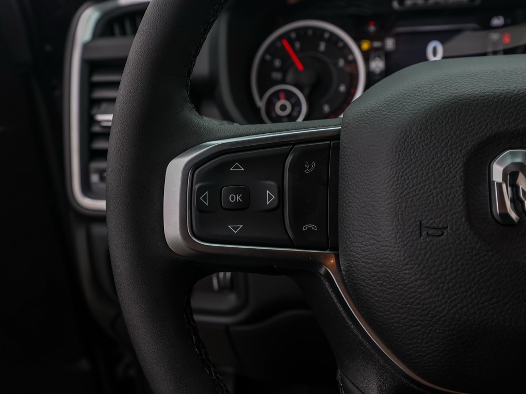 New 2026 Ceramic Gray Clear-Coat Exterior Paint RAM Big Horn Night Edition image 24