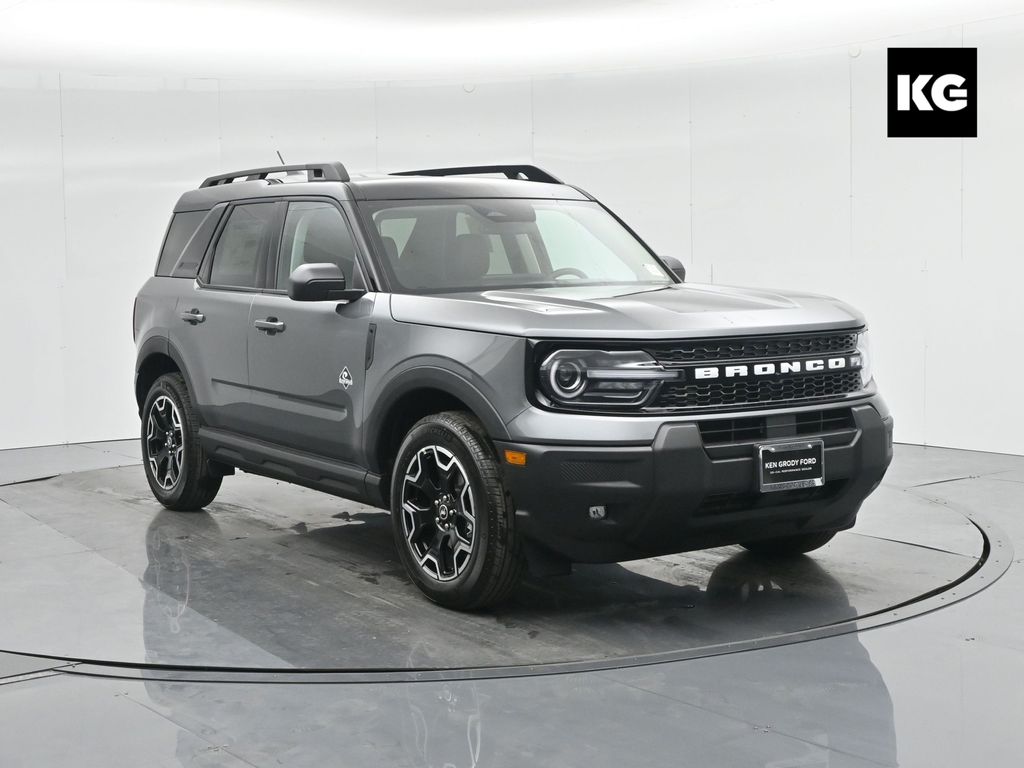 2025 Ford Bronco Sport Outer Banks's photo