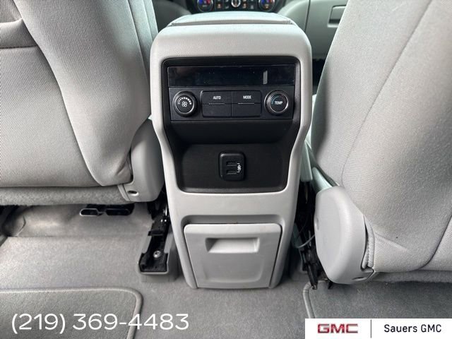 2017 Gmc Acadia SLE photo 21