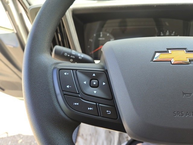 2026 Chevrolet Silverado photo 4