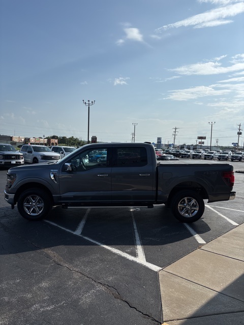 2024 Ford F-150 XLT photo 3